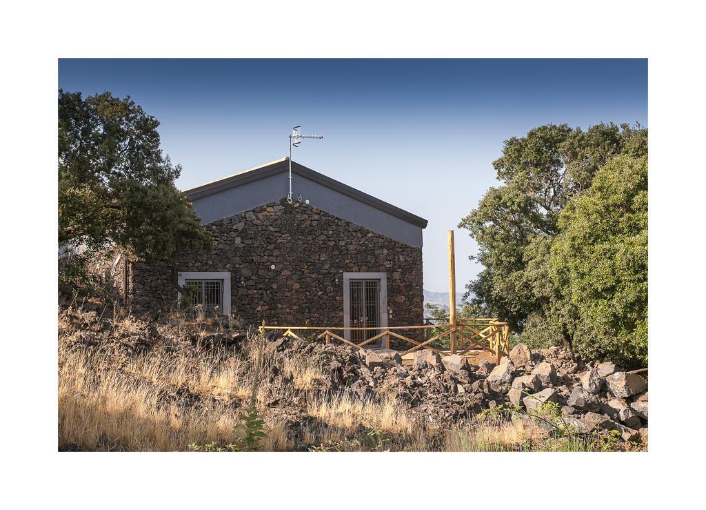 Вилла Ecoagriturismo Notti Stellate Etna Mare Маскали Экстерьер фото